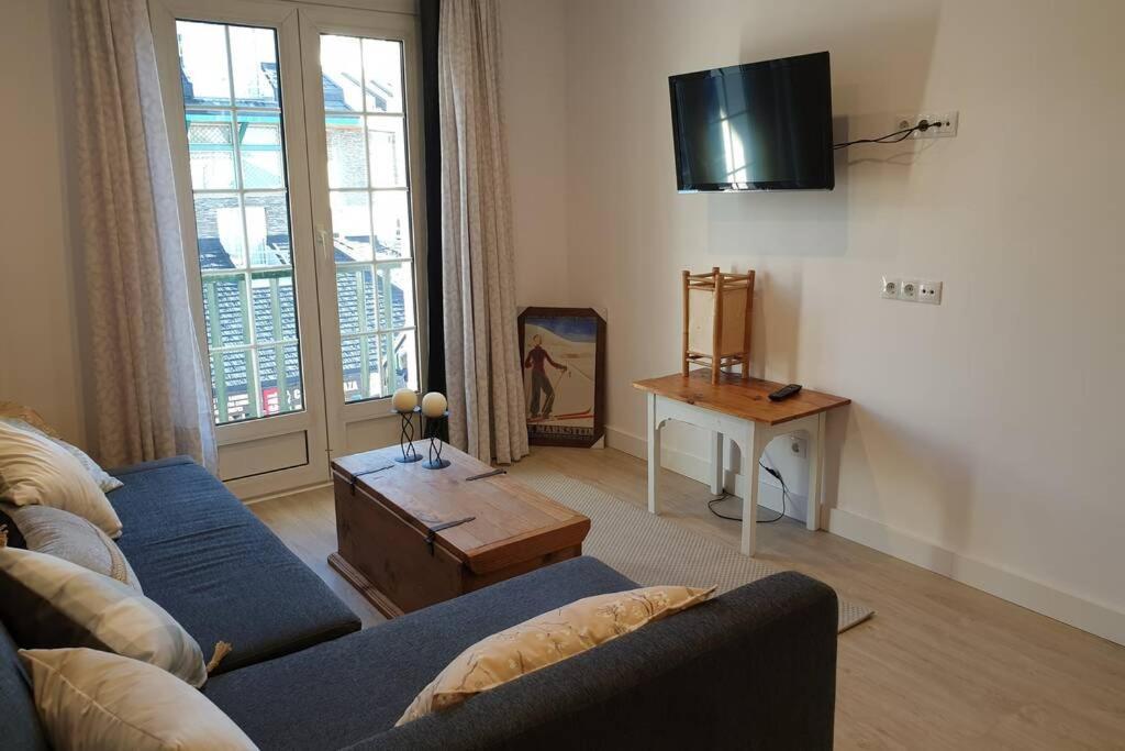 Apartamento En La Mejor Zona De La Sierra Junto A Los Remontes Reformado En 2021 Sierra Nevada Luaran gambar